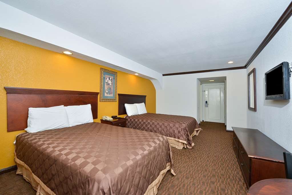Americas Best Value Inn & Suites Brenham Rom bilde