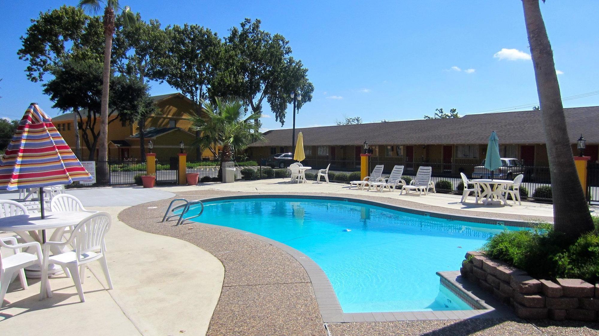 Americas Best Value Inn & Suites Brenham Eksteriør bilde